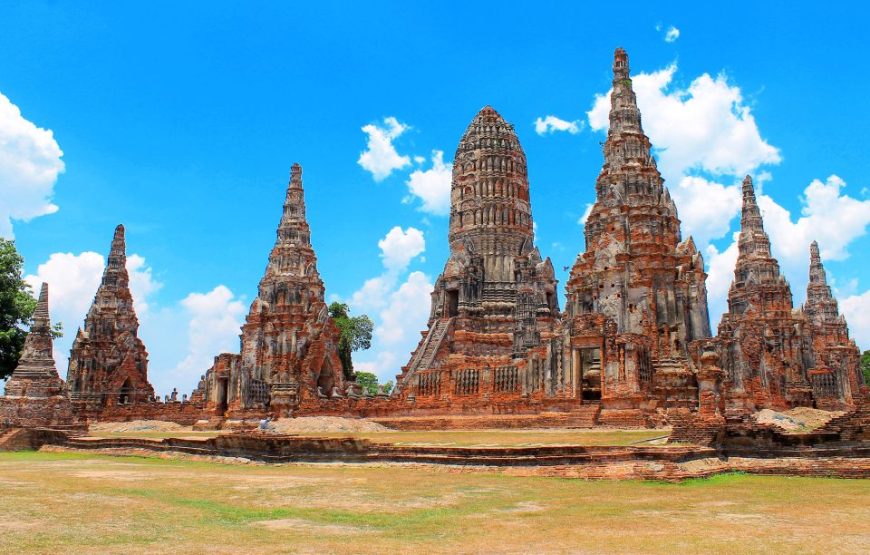 Ayutthaya Temples Small Group Tour with Lunch from Bangkok