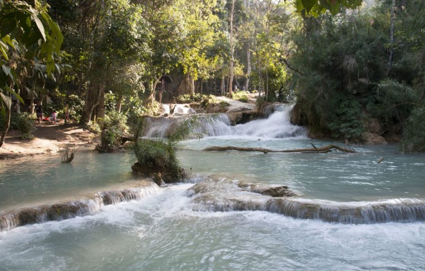 Luang Prabang: Cruise to Pak Ou Caves & Kuang Si Waterfalls