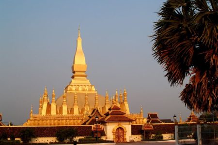 Vientiane: Private Full-Day Tour with Buddha Park and Lunch